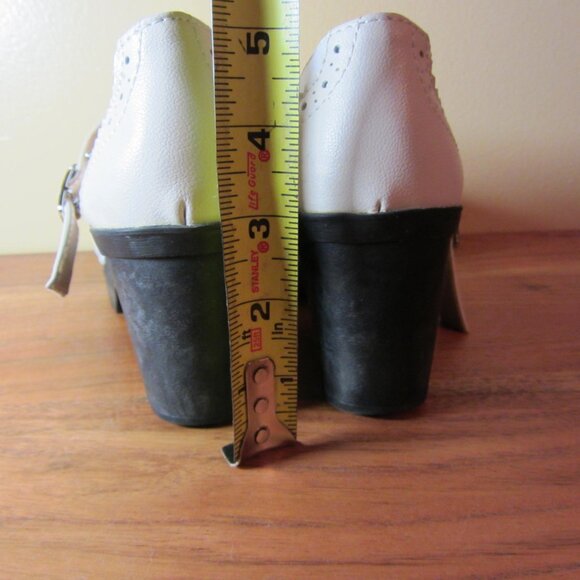 white & cream fashion creeper maty jane shoes size 39 or US 8.5 (CL346) - Picture 5 of 13
